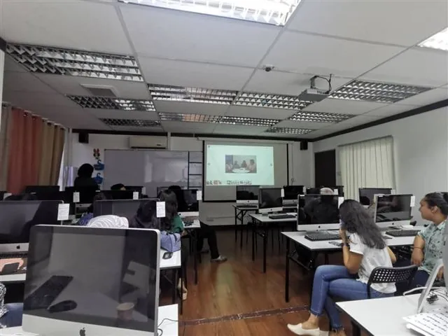 Training moment 83 — Facebook archive