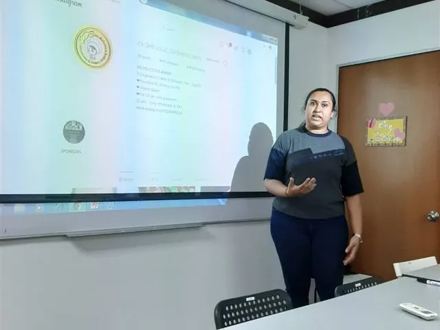 Training moment 90 — Facebook archive